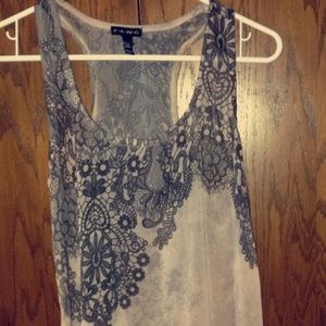 ***SOLD*** Fang long tank top