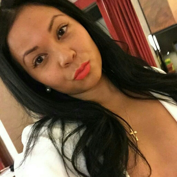 Meet your Posher, Analyshia - Picture 1 of 1