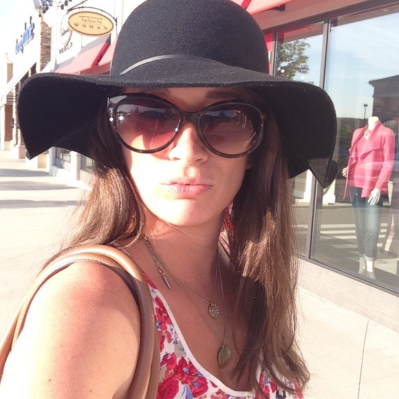 Meet your Posher, Erin