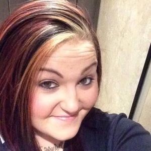 Meet your Posher, Kassandra