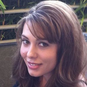 Meet your Posher, Carrie