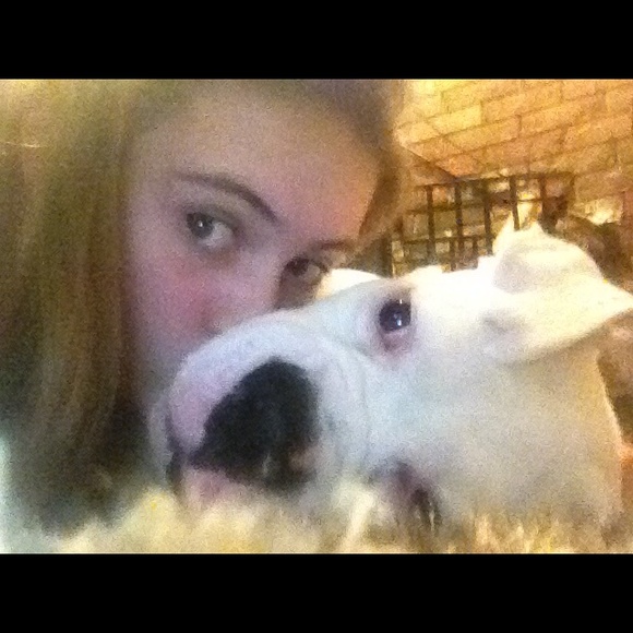 Meet your Posher, Leslie