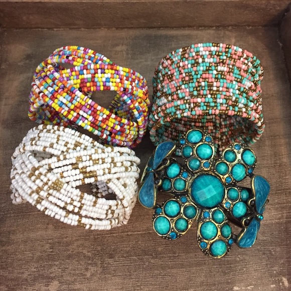 Bundle of 4 bracelets