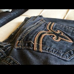 Black acid washed Rock Revival Skinny Jeans SZ 31