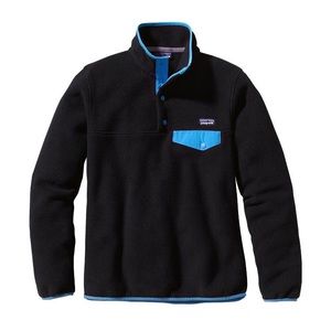 Black and blue skipper Patagonia pullover