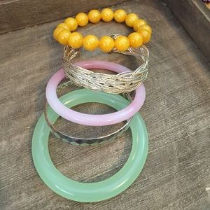 Bundle of 5 Bracelets