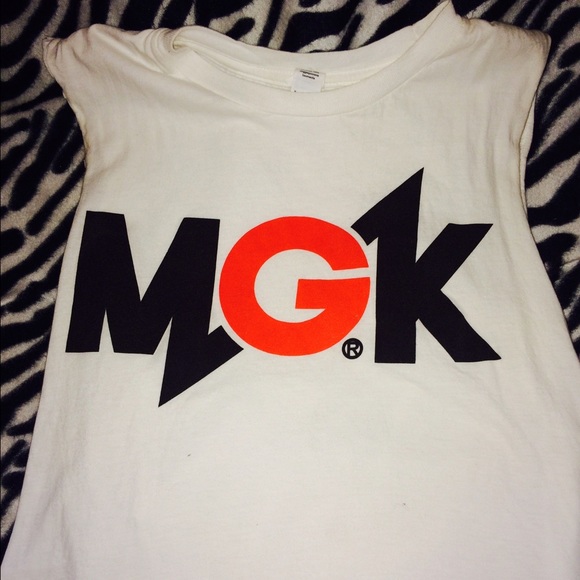 MGK cut sleeve tee