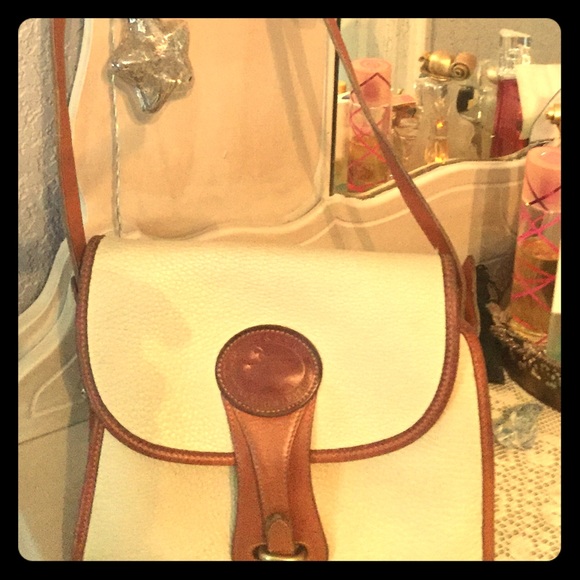 Vintage Dooney!!