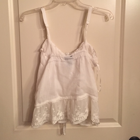 Top - Picture 3 of 4
