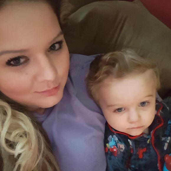 Meet your Posher & Suggested User - Chelsea - Picture 6 of 7