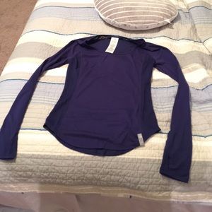 Workout shirt. Navy blue