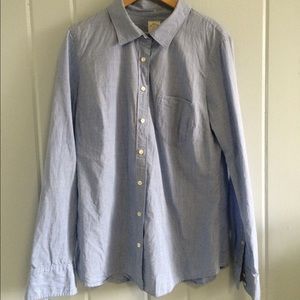 J. Crew slub cotton perfect shirt. Size 6.