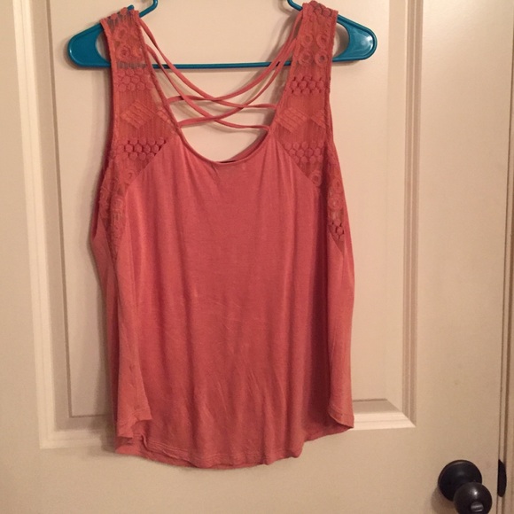 Top - Picture 2 of 4