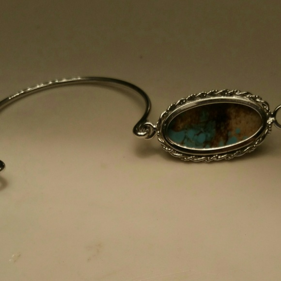 💞Turquoise and Silver bracelet💞 - Picture 2 of 2