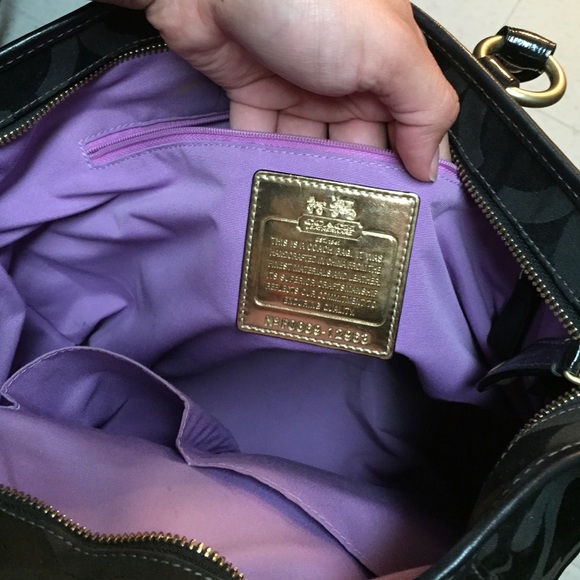 Coach Tote - Picture 4 of 4