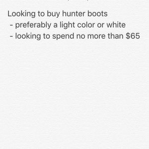 Looking to buy some hunter boots s