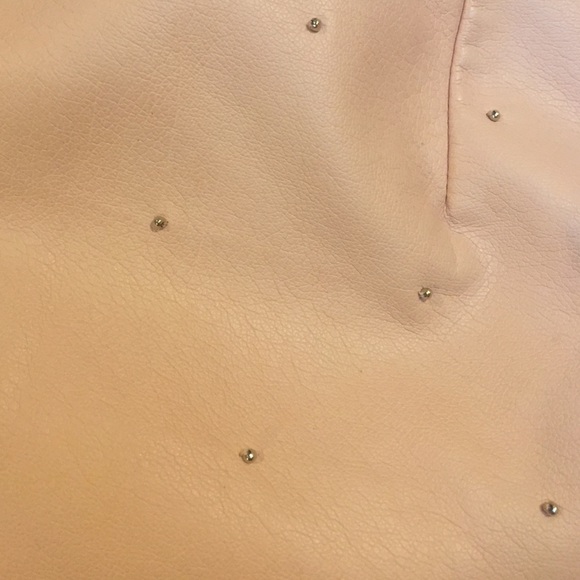 Dusty pink pleather beaded shorts - Picture 2 of 4