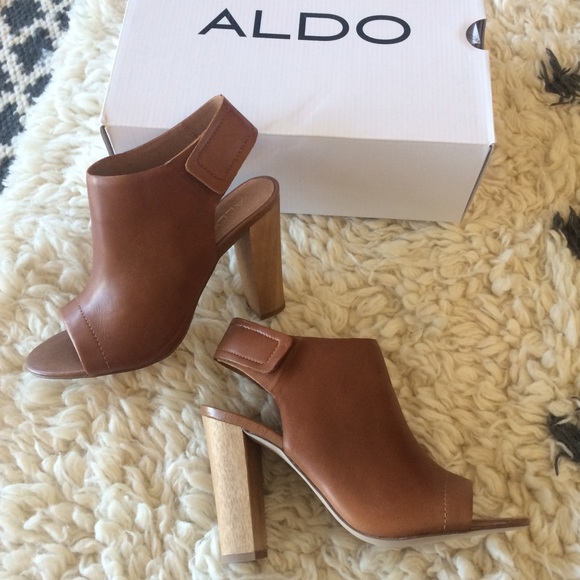 For Sarah - Picture 4 of 4