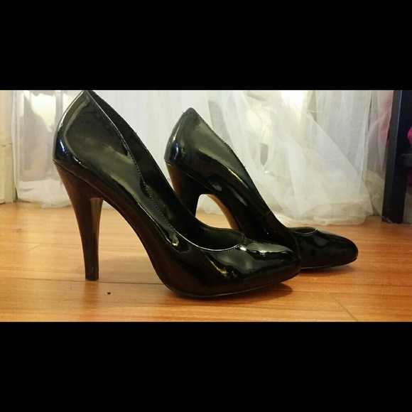 Black patent leather heels