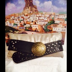 Ladies belt