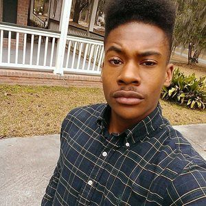 Meet your Posher, Seth