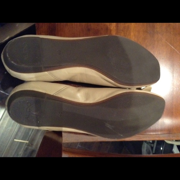 Aldo size 40 cute bow flats - Picture 2 of 3