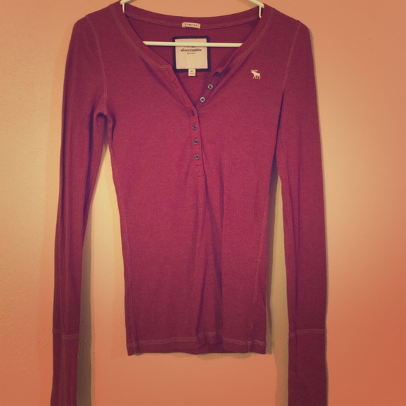 Abercrombie & Fitch Tops - ❄️Abercrombie Long Sleeve Top❄️