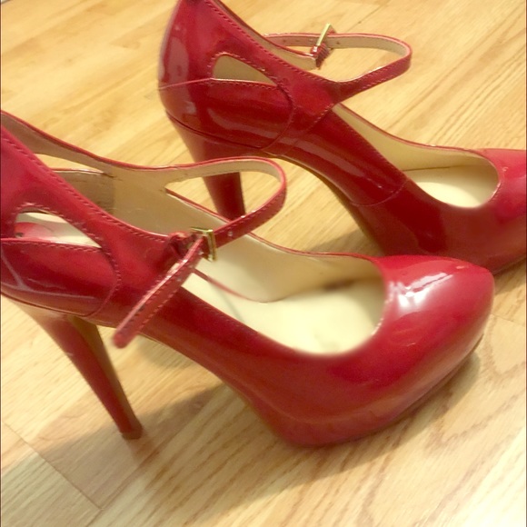 Nine West Red Heels - Picture 1 of 1