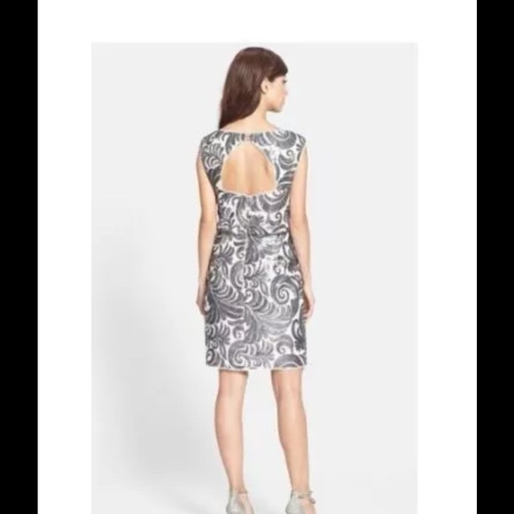 Adrianna Papell sequin shimmery sequin dress sz4 - Picture 2 of 3