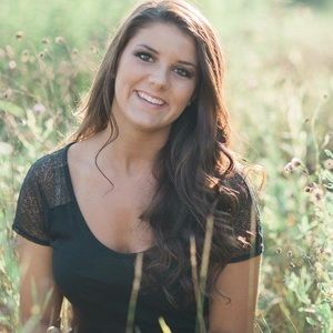 Meet your Posher, Abby