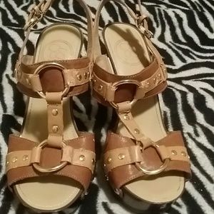 Jessica Simpson heels