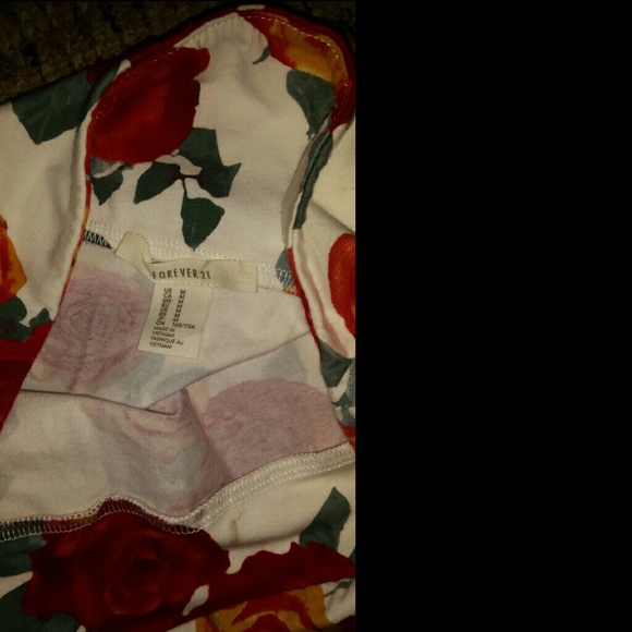 Rose Bodycon Skirt - Picture 2 of 3