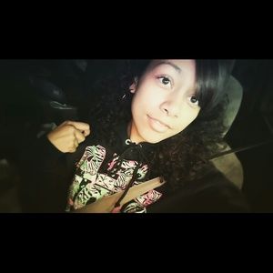 Meet your Posher, Jasmine