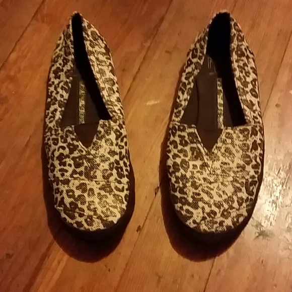 Shoes new