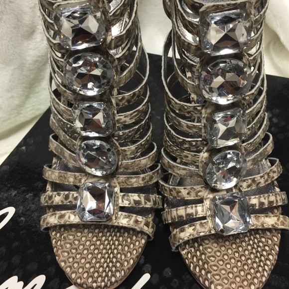 โ๐ปSOLDโ๐ป๐HP๐ Sam Edelman gladiator sandals - Picture 2 of 4