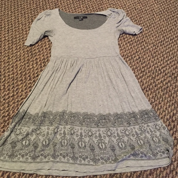 Cap sleeve dress