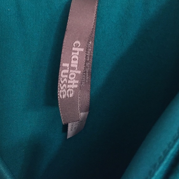 Top - Picture 2 of 3