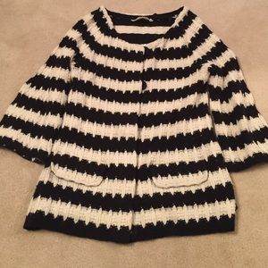 Cotton sweater with button closure