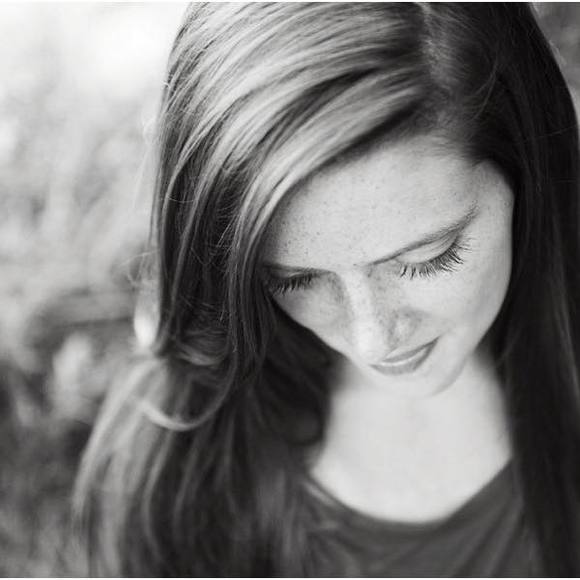 Meet your Posher, Carly