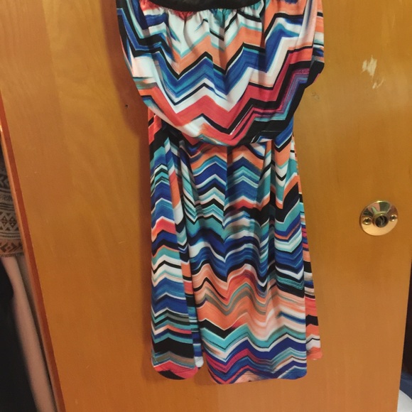 SMALL DRESS