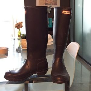Hunter rain boots size 9