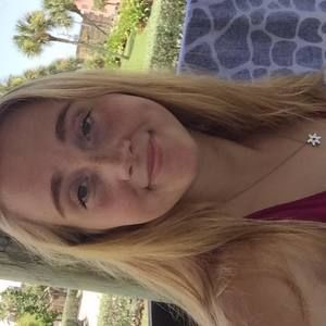 Meet your Posher, Elaine