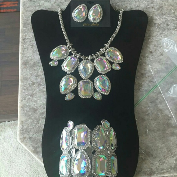 🎉FLASH SALE**BUNDLE**GET MATCH RING FREE  💖NWT💖