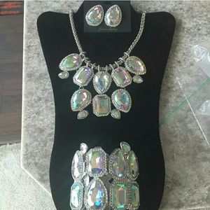 🎉FLASH SALE**BUNDLE**GET MATCH RING FREE  💖NWT💖