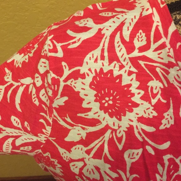 Old Navy top-see offer in description - Picture 4 of 4