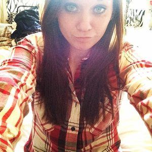 Meet your Posher, Cora