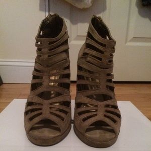 Beige caged sandals