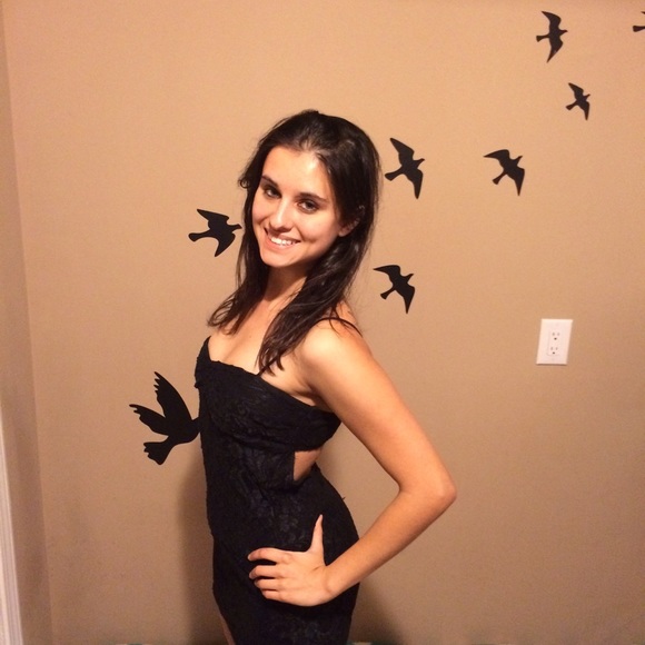 Dresses & Skirts - Sexy lace party dress