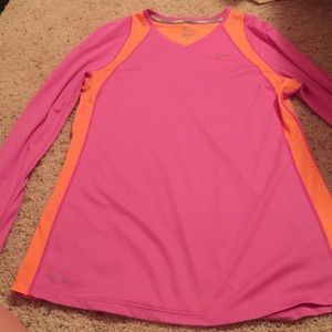 Nike running top