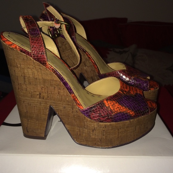 💥Sexy Purple & Orange Nine West Summer Wedge